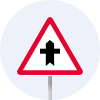Знак 1.22 Перехрещення з другорядною дорогою